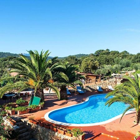 Residence Villa Smeralda Telti Eksteriør billede