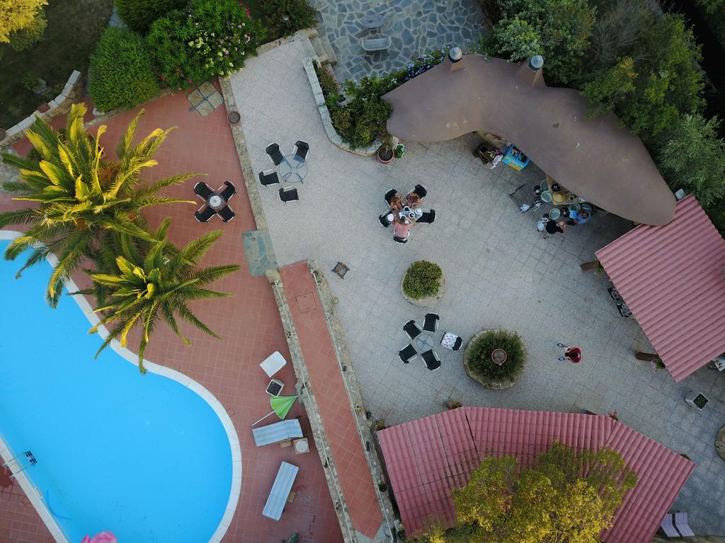 Residence Villa Smeralda Telti Eksteriør billede