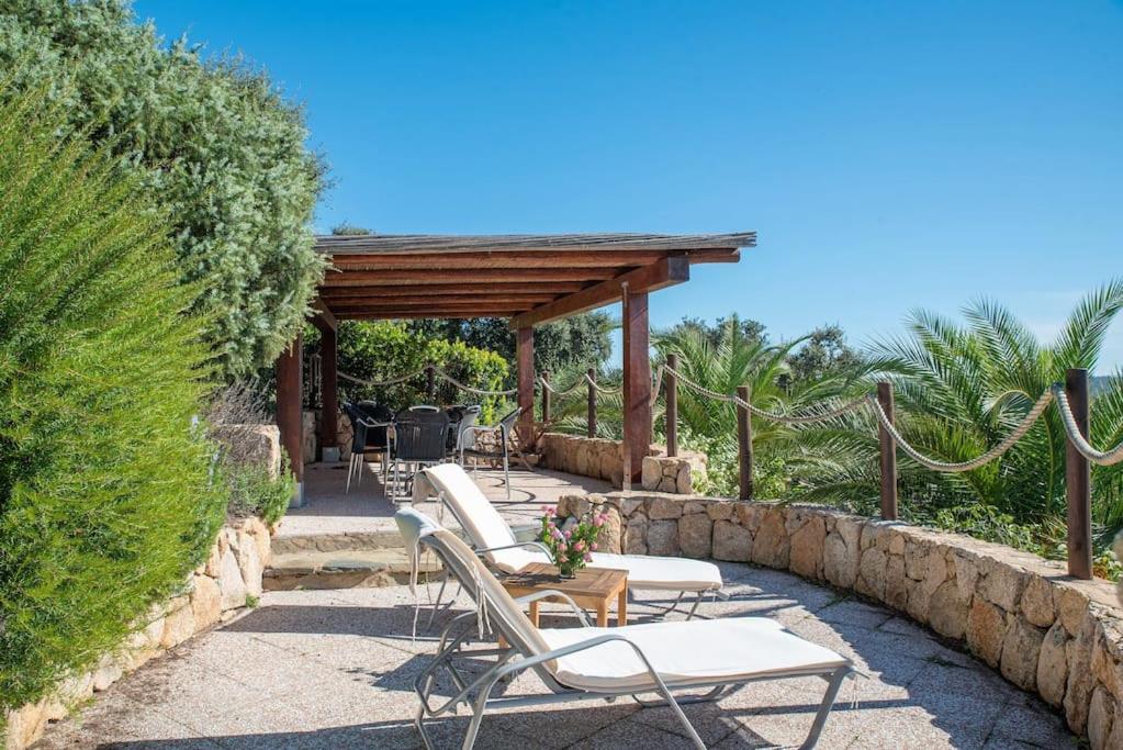 Residence Villa Smeralda Telti Eksteriør billede