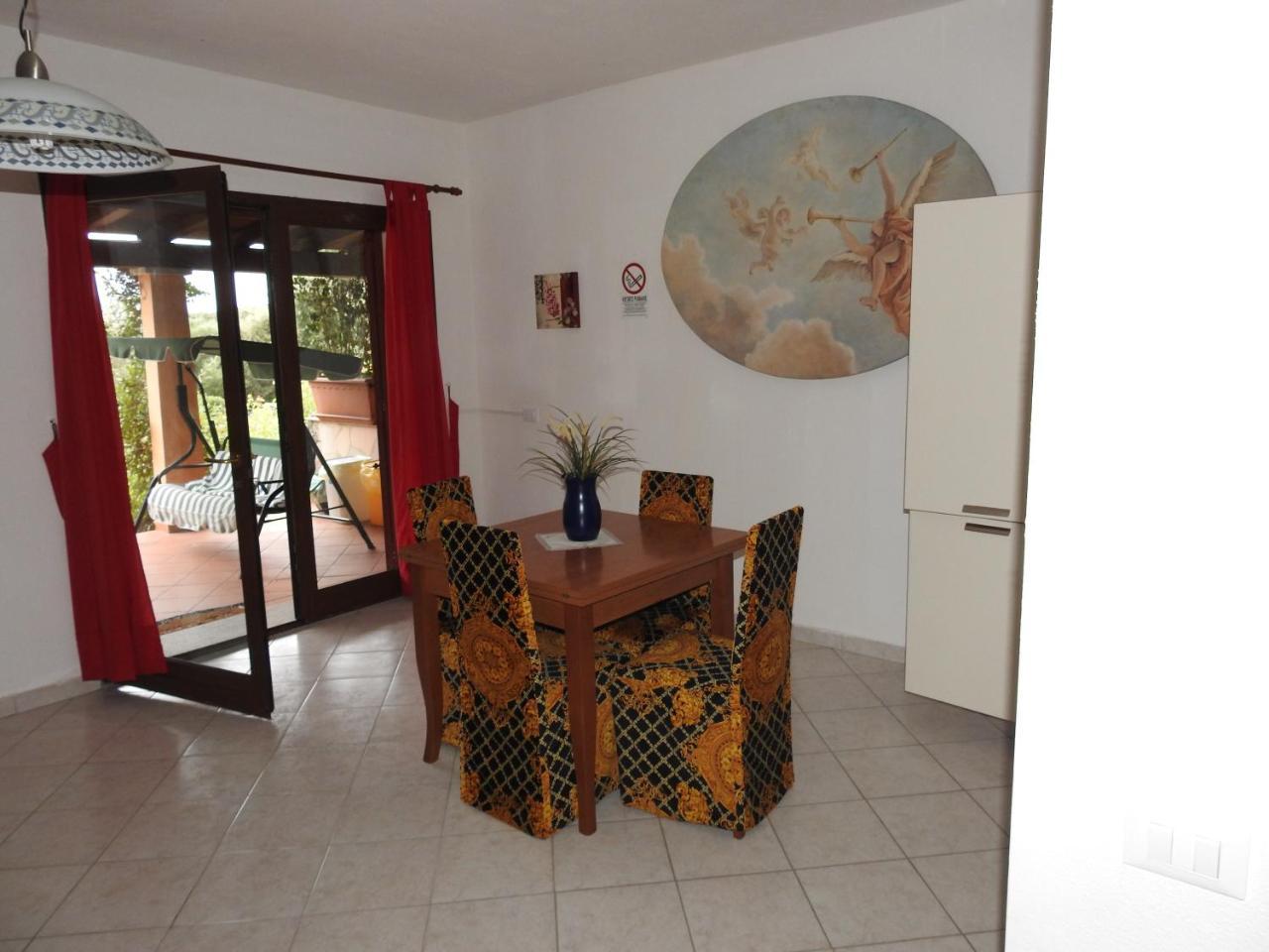 Residence Villa Smeralda Telti Eksteriør billede