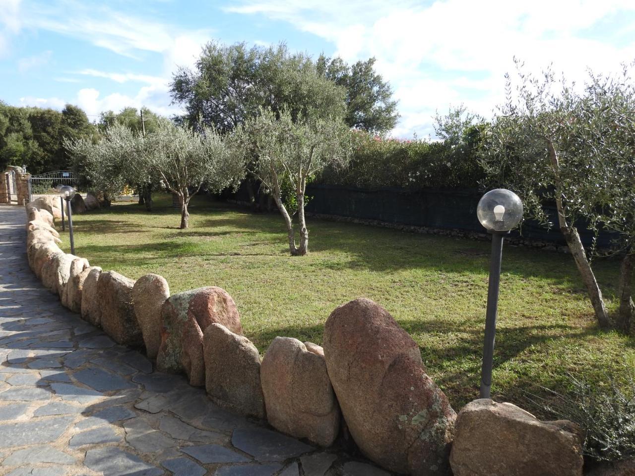 Residence Villa Smeralda Telti Eksteriør billede