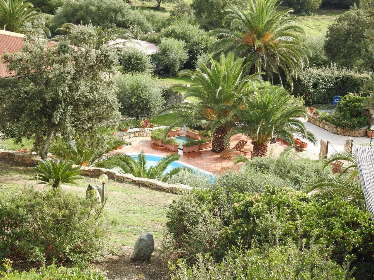 Residence Villa Smeralda Telti Eksteriør billede