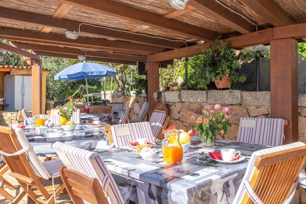 Residence Villa Smeralda Telti Eksteriør billede